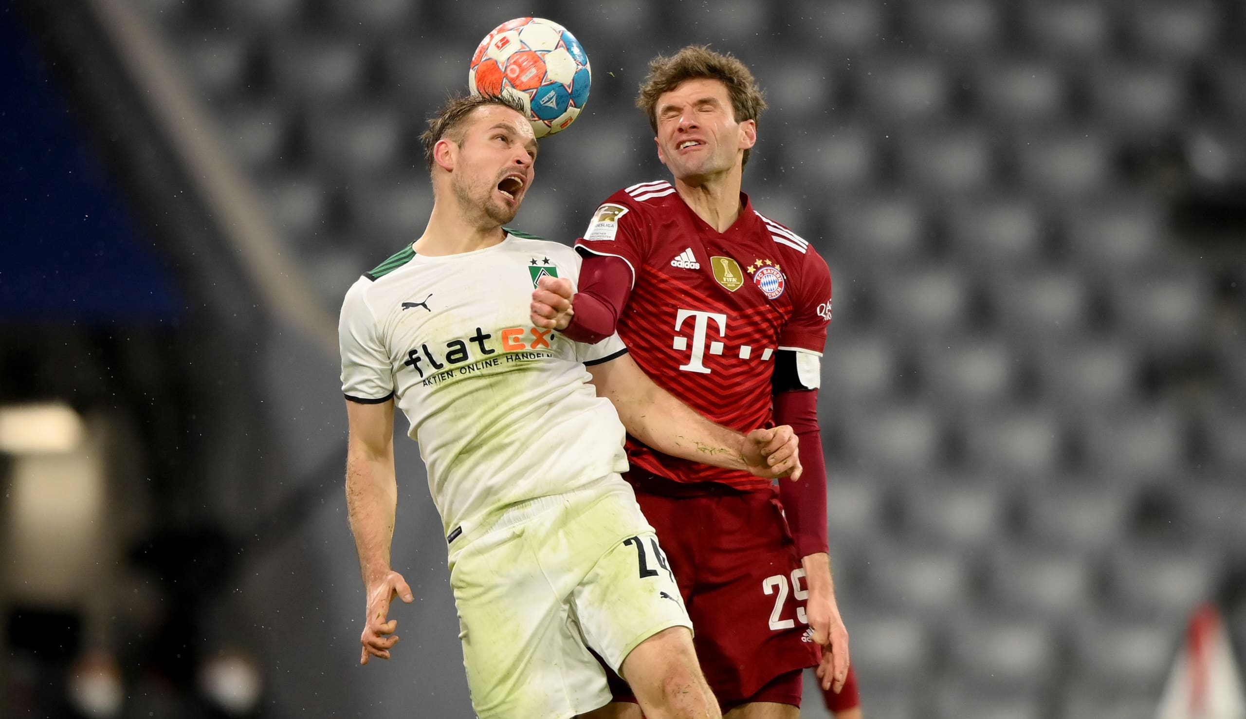 Thomas Müller y Tony Jantschke Bayern Borussia Monchengladbach Alemania