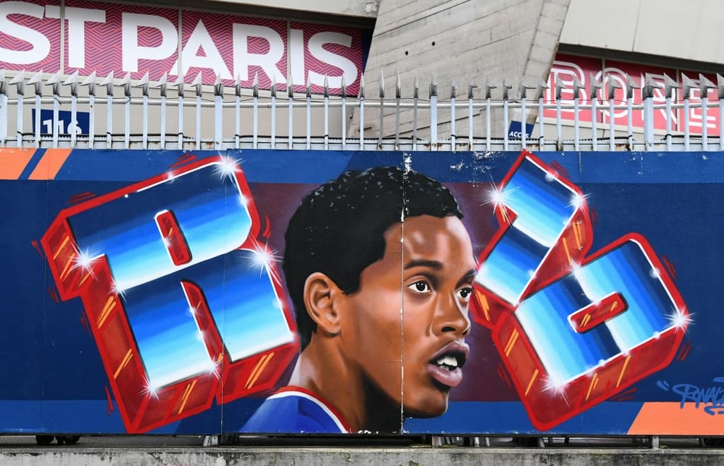 Ronaldinho - pintada - París